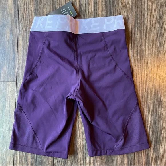 Nike Pro Shorts - Picture 4 of 5